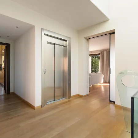 Sleeps 11 Pool Air Con 빌라 카사라노