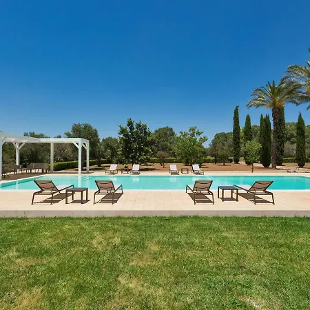 Sleeps 11 Pool Air Con * קאסארנו